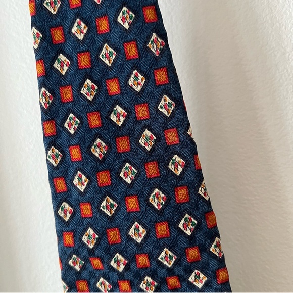 VALENTINO Italian Silk Tie - Picture 3 of 7